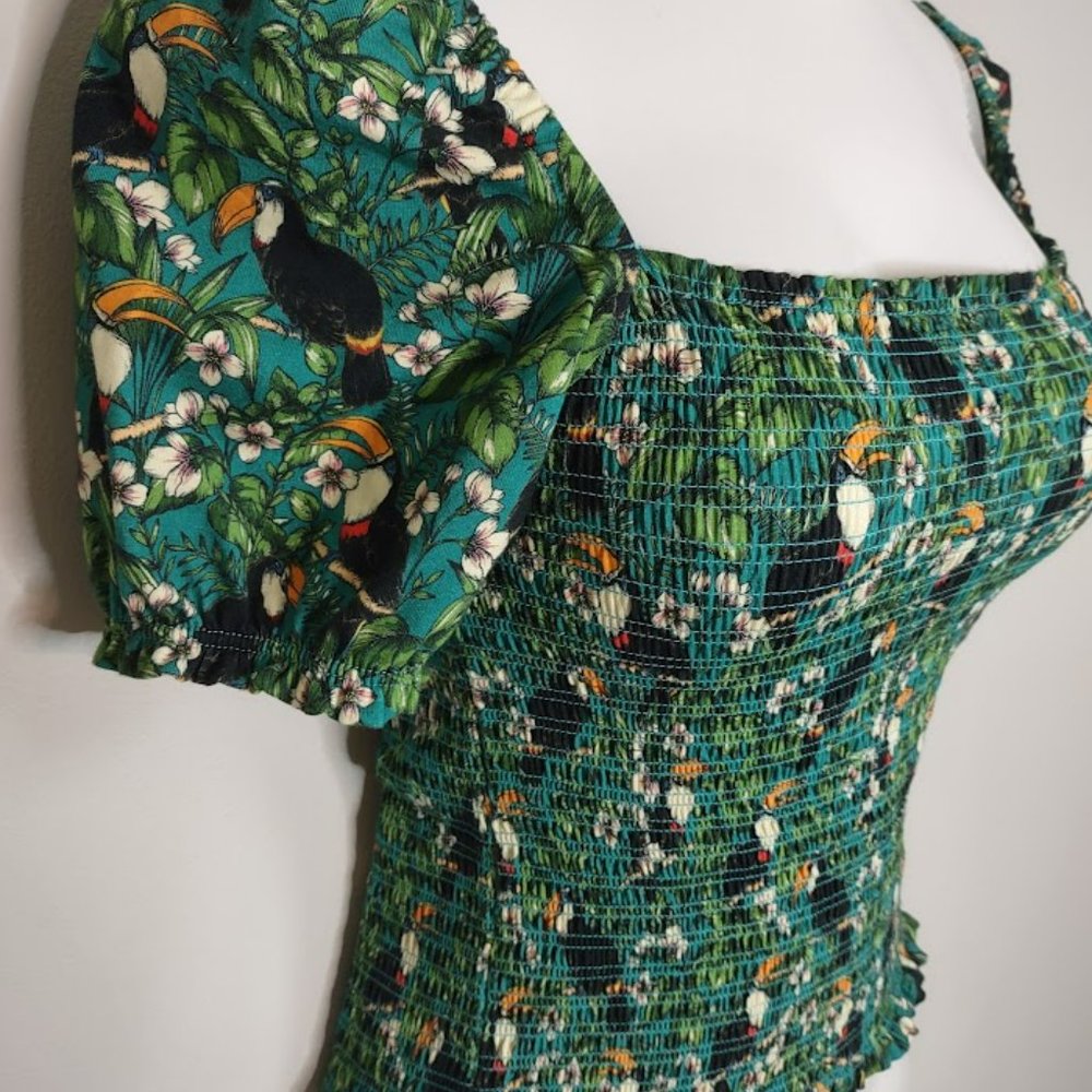 Dolan Left Coast Green Smocked Puffy Sleeve Tropical Print Summer Top - Picture 5 of 11